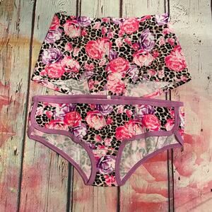 2 Victoria's Secret PINK Panties Womens Medium Purple Floral Leopard Boyshort
